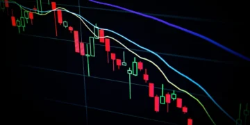 چرا بازار رمزارزها امروز قرمزپوش شده است؟