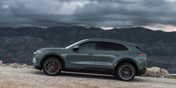 قوی‌ترین خودروی غیرمسابقه‌ای پورشه رونمایی شد