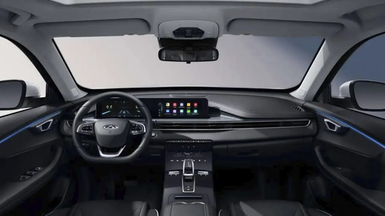 کراس‌اوور جدید و ایمن ام‌وی‌ام به بازار خودرو ایران رسید + جزییات