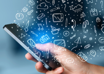 اپراتورها قیمت بسته های اینترنت را کاهش دهند