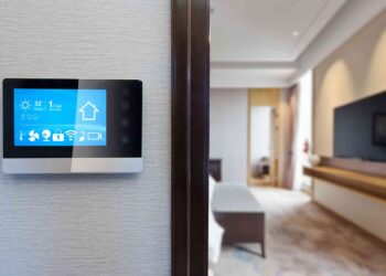 هزینه هوشمند سازی خانه چقدر است؟ (برآورد قیمت از اقتصادی تا لوکس)