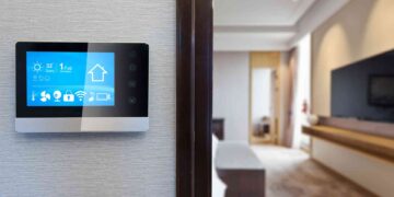 هزینه هوشمند سازی خانه چقدر است؟ (برآورد قیمت از اقتصادی تا لوکس)