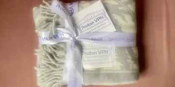 معرفی اولین پتوی VPN جهان برای دانشجویان بینالمللی و مهاجران