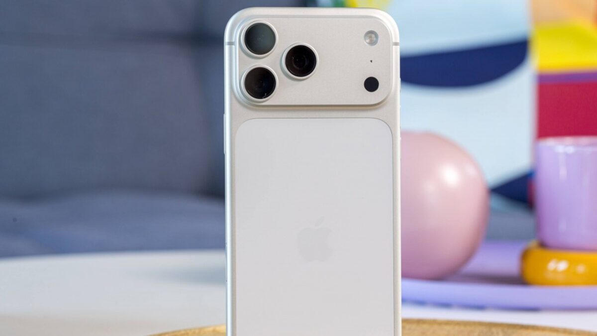 برای مصرف عمومی، پایداری عملکرد و رابط کاربری روان مهمتر از قدرت خام سختافزاری است.