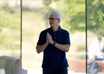 اپل و گوگل احراز سن کاربران گوشی را اجباری می‌ کنند