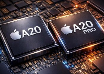 دو تراشه A20 و A20 Pro اپل در کنار هم روی یک مادربرد با نورپردازی نارنجی و آبی.