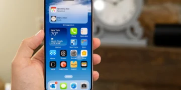 بازار اپل تحت تاثیر آیفون 18