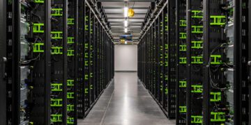 علت اصلی قطع سرویس های آنلاین بانک های ملی و سپه اعلام شد