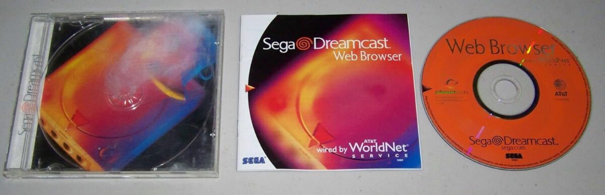 مجموعهای شامل قاب، دفترچه راهنما و دیسک مرورگر وب کنسول سگا دریمکست (Sega Dreamcast).