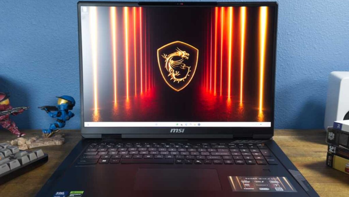 از جمله نقاط قوت اصلی می‌توان به پردازنده Intel Core Ultra HX، کارت گرافیک NVIDIA GeForce RTX نسل جدید، نمایشگر ۱۸ اینچی با کیفیت بالا و سیستم خنک‌کننده حرفه‌ای Cooler Boost اشاره کرد.