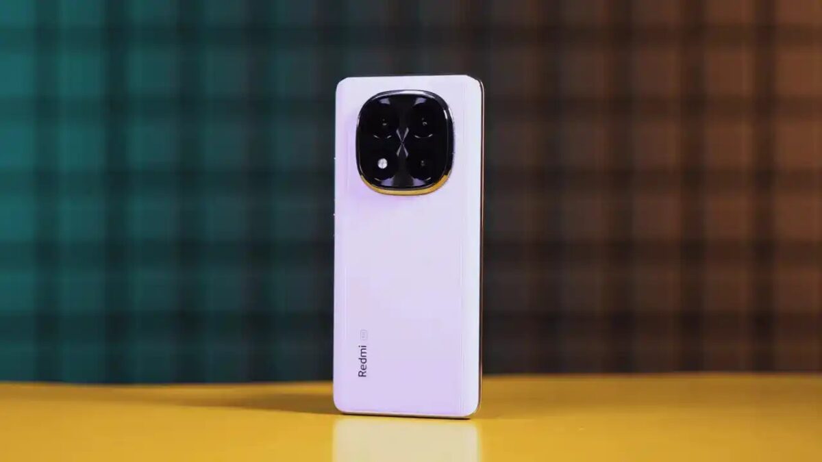 دوربین تلهفوتو در ردمی نوت 15 پرو پلاس امکان زوم اپتیکال 2.5 برابری را فراهم میکند و باعث میشود تا زمانی که زوم میکنید، افت کیفیت نداشته باشید.