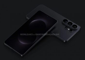 رندر تبلیغاتی از پشت و جلوی یک گوشی هوشمند مدرن مشکی رنگ با دوربین سهگانه.