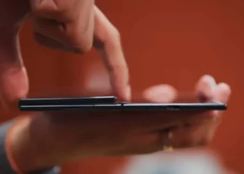 سامسونگ فناوری شارژ بی‌سیم جدید معرفی کرد