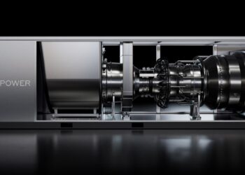 تصویر گرافیکی از توربین "Superpower" در یک محیط صنعتی که ساختار داخلی موتور آن قابل مشاهده است.