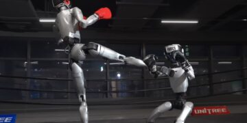 ربات انساننمای Unitree H2 حریف خود را ضربهفنی کرد!