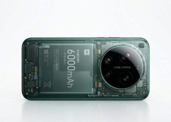 تصویر شماتیک از اجزای داخلی شیائومی 17 اولترا که باتری لیتیوم-پلیمری با ظرفیت ۶۰۰۰ میلیآمپر ساعت و ماژول دوربین لایکا را نمایش میدهد.