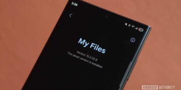 صفحه «My Files» سامسونگ با شماره نسخه، نشان‌دهنده به‌روزرسانی مرتبط با ویژگی جدید.