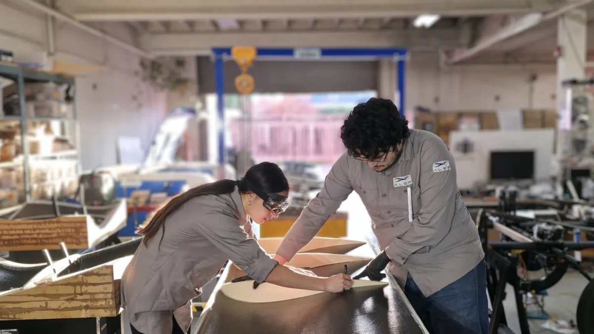 اولین خودروی پرنده برقی در کالیفرنیا تولید شد