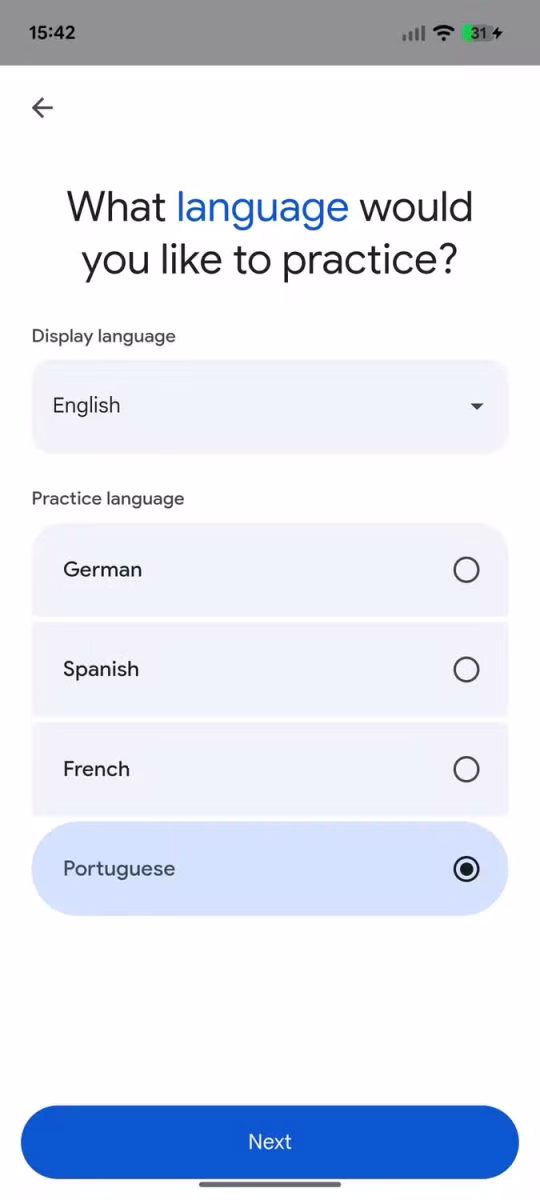 رابط کاربری Gemini Live در حال اجرا روی صفحه موبایل با آیکونهای شناور.
