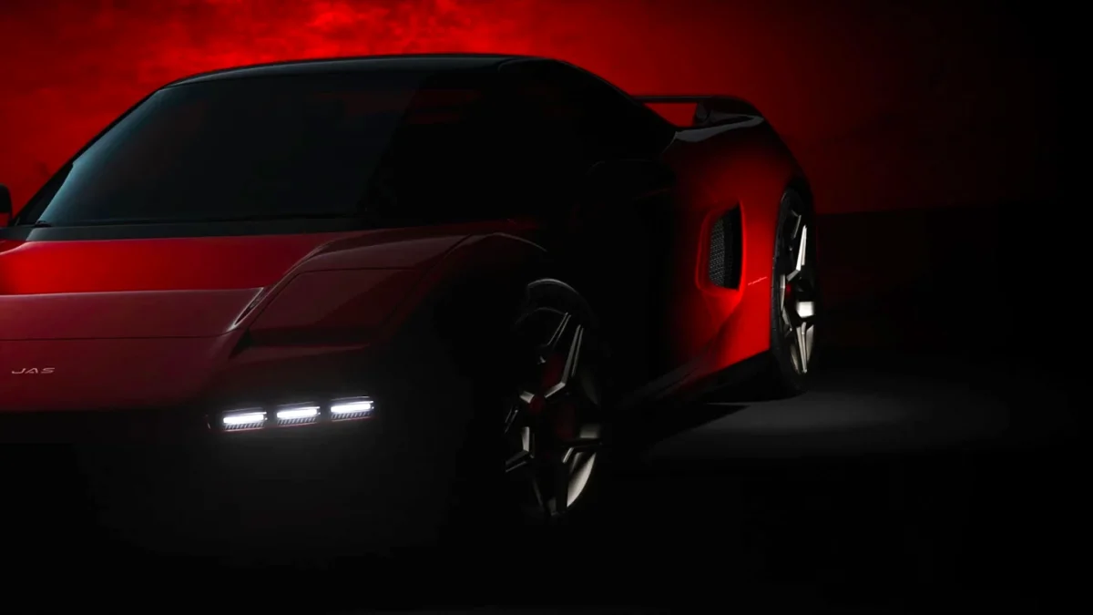 نمای سه‌ربع جلو هوندا NSX Tensei با رینگ‌های اسپرت و طراحی الهام‌گرفته از کلاسیک