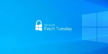 تصویر گرافیکی رسمی Microsoft Patch Tuesday با لوگوی ویندوز روی پسزمینه آبی، نماد انتشار بهروزرسانی امنیتی ماهانه مایکروسافت برای Windows و سازمانها