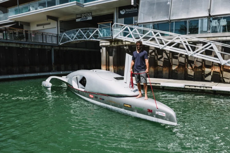 وقتی رکاب جای موتور را می‌گیرد؛ سفر به دور دنیا با نیروی انسانی