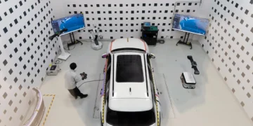 بزرگترین مرکز آزمون ایمنی خودروی جهان در چین افتتاح شد