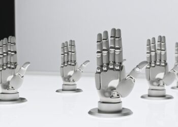 تولید انبوه دست رباتیک پیشرفته‌ SharpaWave آغاز شد