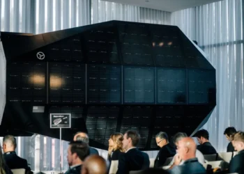 آمریکا با فضاپیمای Diamondback پلیس فضایی می‌ سازد