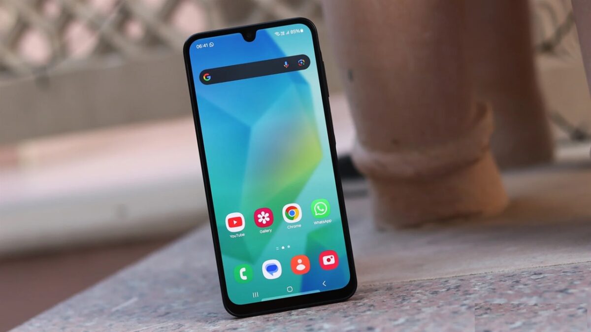 Galaxy A07 5G با سیستم‌عامل اندروید 16 و رابط کاربری One UI 8 عرضه شده که تجربه‌ای روان، ساده و منظم در اختیار کاربر قرار می‌دهد.