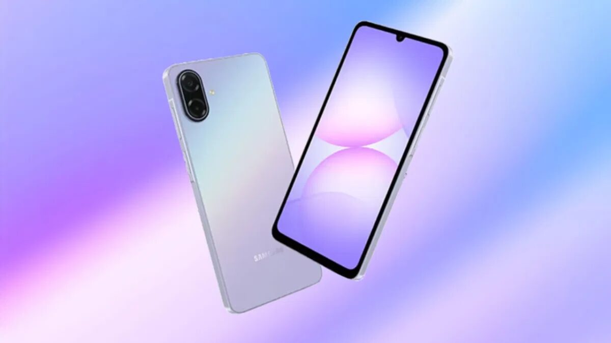 سامسونگ در Galaxy A07 5G از یک نمایشگر 6.7 اینچی PLS LCD با رزولوشن HD+ استفاده کرده که برای مصرف روزانه، تماشای ویدئو و وب‌گردی کاملاً مناسب است.