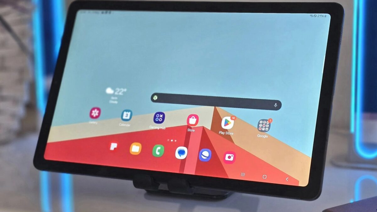 در گوشیهای سامسونگ، هر CSC شامل مجموعهای از پارامترهای سیستمی است که رفتار سیستمعامل را کنترل میکند.