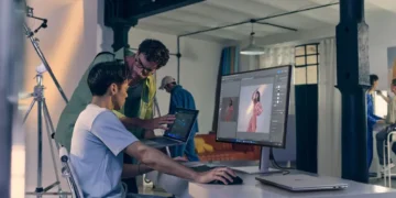 شرکت HP از مانیتور حرفهای Series 7 Pro رونمایی کرد