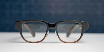 شرکت لنوو در CES 2026 از عینک هوشمند مفهومی خود رونمایی کرد