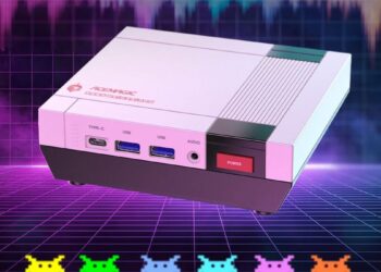 تصویر گرافیکی از مینی پی‌سی ACEMAGIC RetroX5 که پورت‌های USB ،Type-C و دکمه پاور قرمز رنگ آن را با جزئیات نشان می‌دهد.