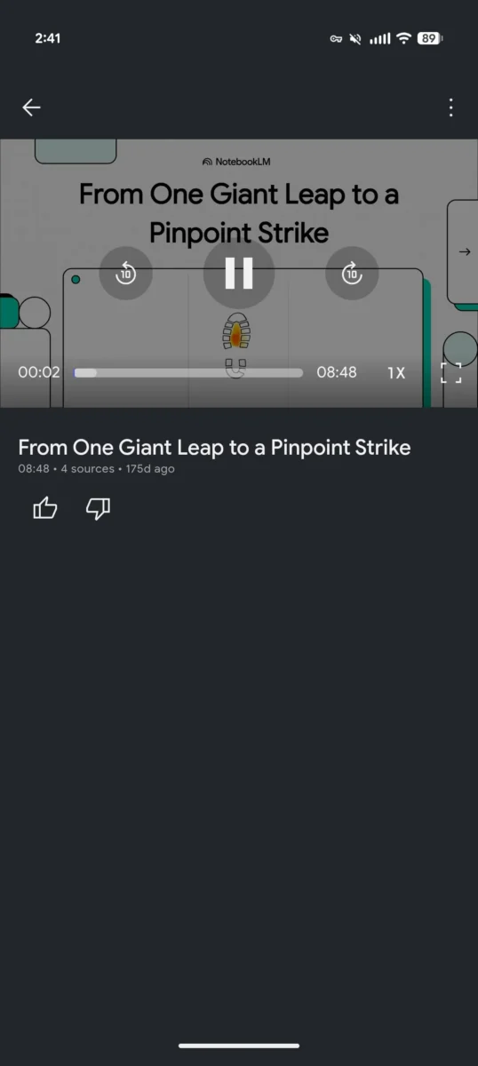 پلیر داخلی اپلیکیشن NotebookLM در حال پخش یک ویدیو با عنوان "From One Giant Leap...".