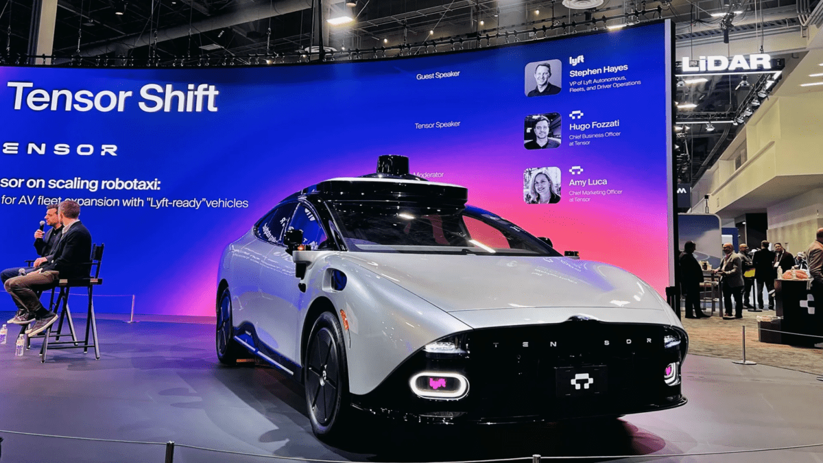 خودروی هوشمند Robocar با محوریت هوش مصنوعی معرفی شد