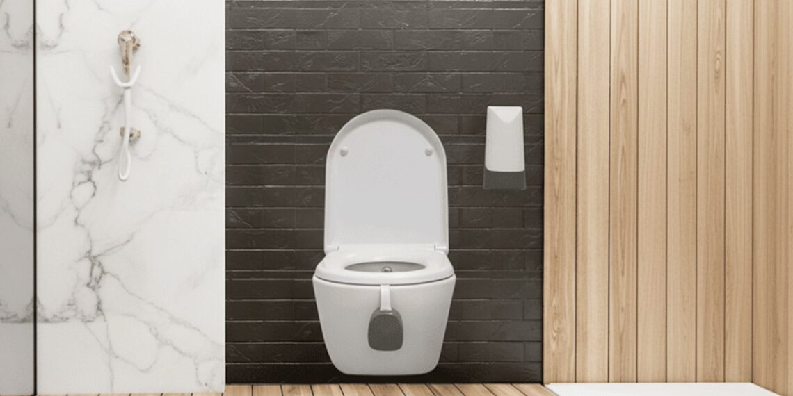 یک توالت فرنگی مجهز به سنسور هوشمند پایش سلامت نصب شده بر روی لبه کاسه.