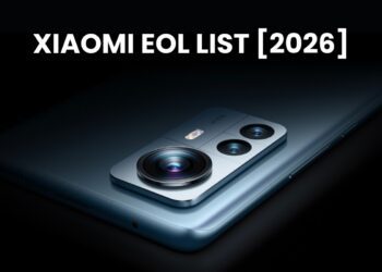 بنر تبلیغاتی با متن "XIAOMI EOL LIST [2026]" بر روی تصویری از ماژول دوربین گوشی هوشمند شیائومی.