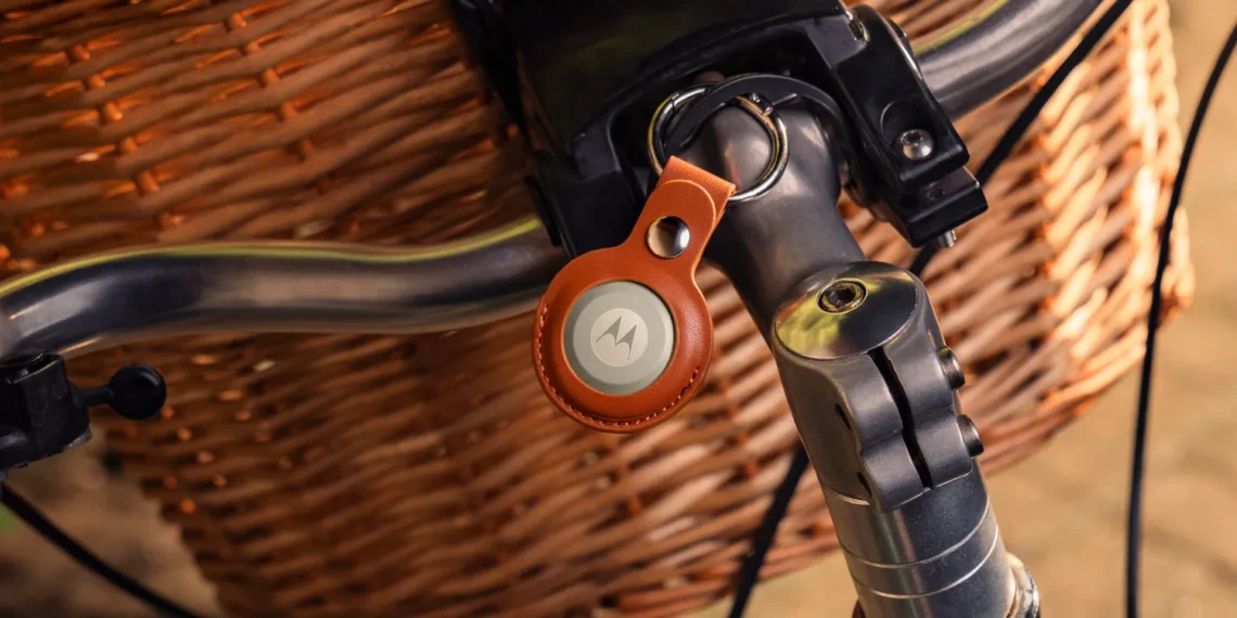 موتورولا از ردیاب هوشمند Moto Tag 2 رونمایی کرد