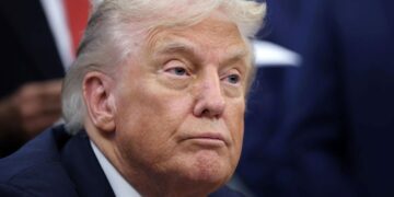 دولت ترامپ از هوش مصنوعی برای پیشنویس مقررات فدرال استفاده می کند