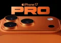 تصویر تبلیغاتی iPhone 17 Pro با بدنه نارنجی و ماژول دوربین برجسته؛ نوشته iPhone 17 PRO در پسزمینه مشکی که بر موقعیت پرچمدار و تمرکز اپل بر سیستم دوربین حرفهای تأکید دارد