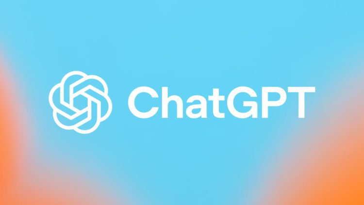 تصویر گرافیکی از لوگوی ChatGPT و برند OpenAI با قلم سفید روی پس‌زمینه گرادیانی آبی و نارنجی روشن، نمادی از خدمت تبلیغات جدید در ChatGPT و توسعه محصولات هوش مصنوعی ارتباطی.