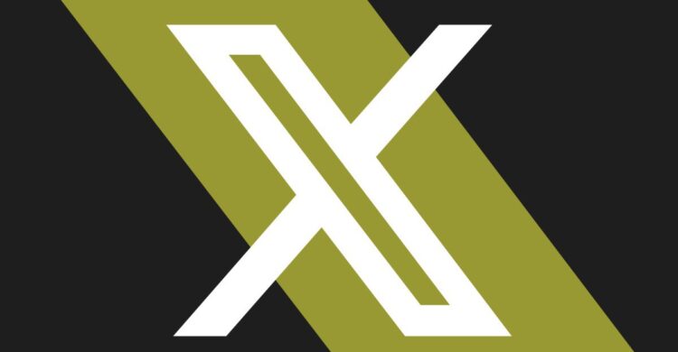 لوگوی سفید رنگ X بر روی پسزمینه مورب زیتونی و مشکی.