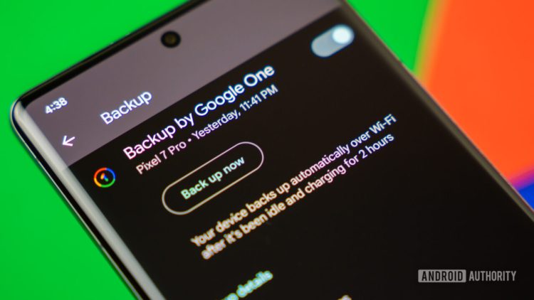 گوگل قابلیت پشتیبان‌گیری خودکار از فایل‌های دانلودی را تایید کرد