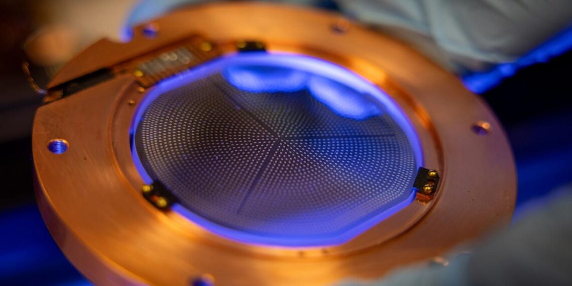 آشکارسازهای فوقحساس کلید کشف ماده تاریک و رازهای جهان هستند