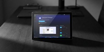 یک تبلت روی میز که صفحه اپلیکیشن Signal Private Messenger را در محیط مایکروسافت استور نشان می‌دهد.
