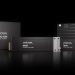 نمای استودیویی از چند درایو SSD سازمانی Micron شامل مدل‌های Micron 9650، Micron 7600 و Micron 6600 ION با فرم‌فکتور E3.S و رابط PCIe NVMe، قرارگرفته روی پس‌زمینه کاملاً مشکی. طراحی صنعتی مینیمال، بدنه فلزی مشکی مات، کانکتورهای E3.S و چینش افقی و عمودی محصولات، تمرکز تصویر را بر کاربرد دیتاسنتری و ذخیره‌سازی پرسرعت نشان می‌دهد.