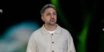 هوش مصنوعی جایگزین کارمندان اداری می شود