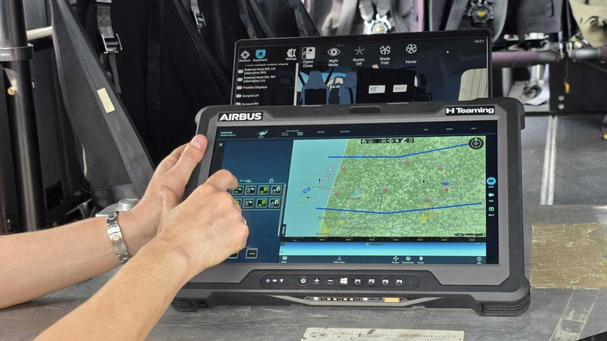 کنترل هم‌زمان پهپادها از کابین بالگرد توسط ایرباس آزمایش شد